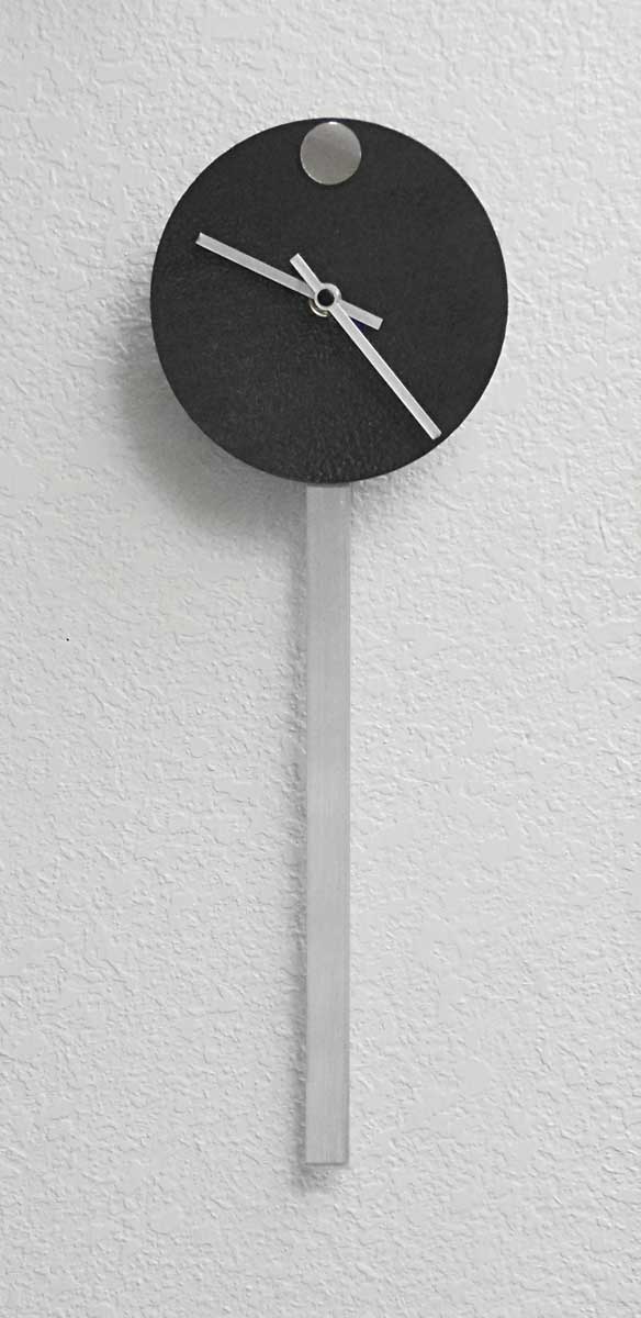 Minimalist Pendulum Clock